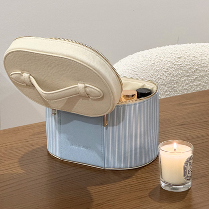 The Vanity Case